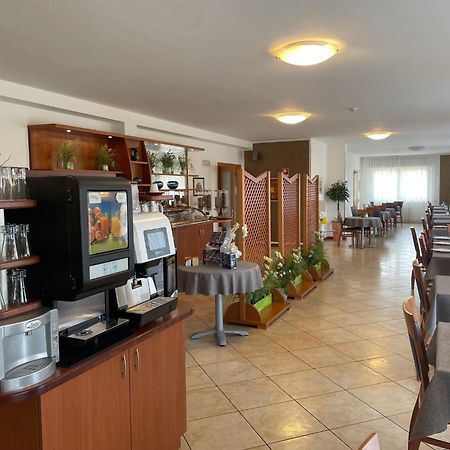 Hotel Casa Chincarini 马尔切西内 外观 照片