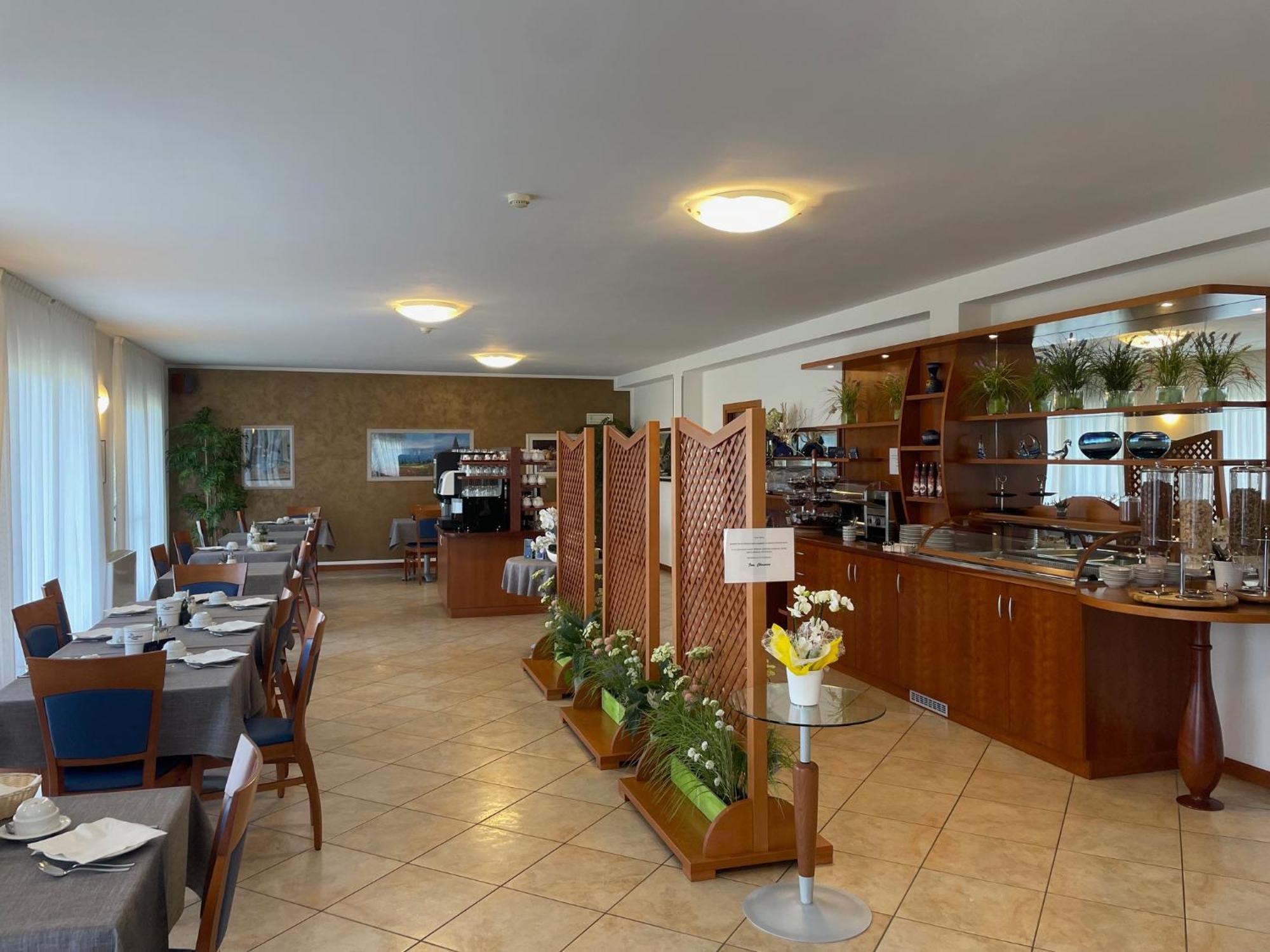 Hotel Casa Chincarini 马尔切西内 外观 照片